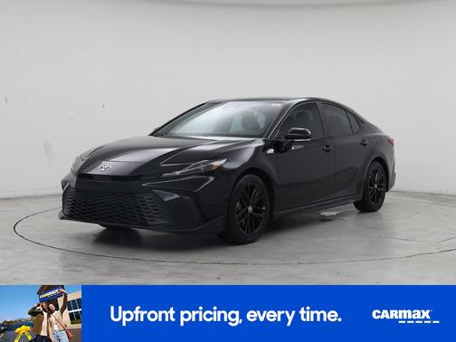 Black 2025 Toyota Camry SE