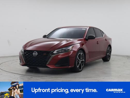 Red 2023 Nissan Altima SR