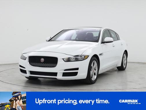 2017 Jaguar XE 