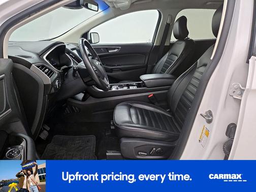 White 2019 Ford Edge SEL