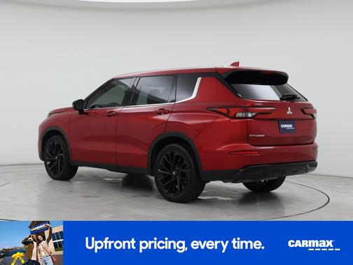 2022 Mitsubishi Outlander SE