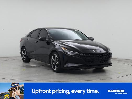 Black 2023 Hyundai ELANTRA SEL