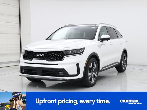 White 2022 Kia Sorento Plug-In Hybrid SX Prestige