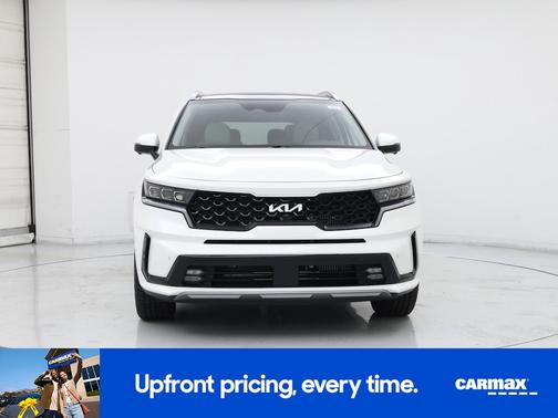 White 2022 Kia Sorento Plug-In Hybrid SX Prestige