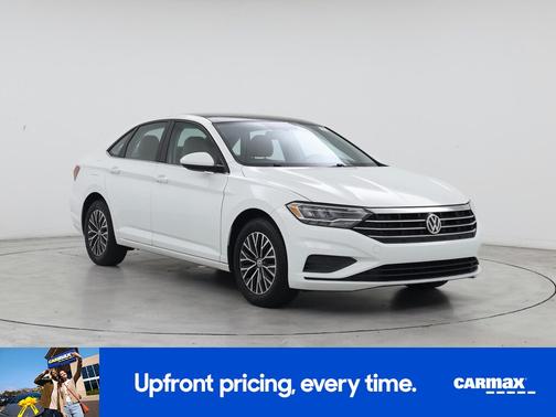 White 2019 Volkswagen Jetta SE