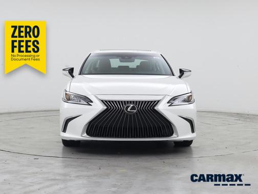 White 2019 Lexus ES 350