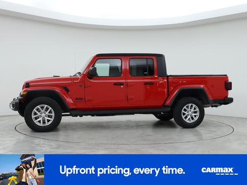2023 Jeep Gladiator Sport