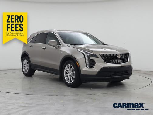 Gold 2023 Cadillac XT4 Luxury