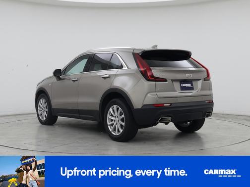 Gold 2023 Cadillac XT4 Luxury