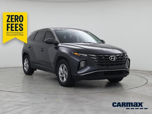 Gray 2023 Hyundai TUCSON SE