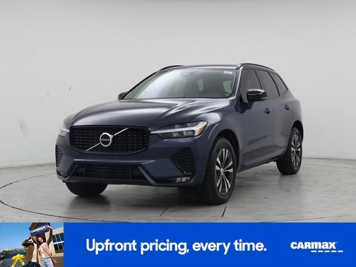 Gray 2024 Volvo XC60 B5 Core Dark Theme
