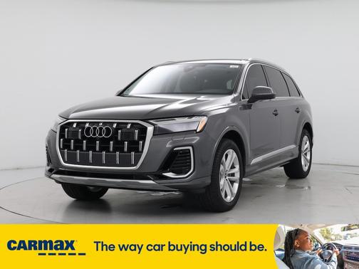 2025 Audi Q7 Premium Plus