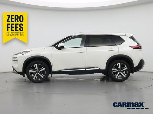 White 2023 Nissan Rogue Platinum