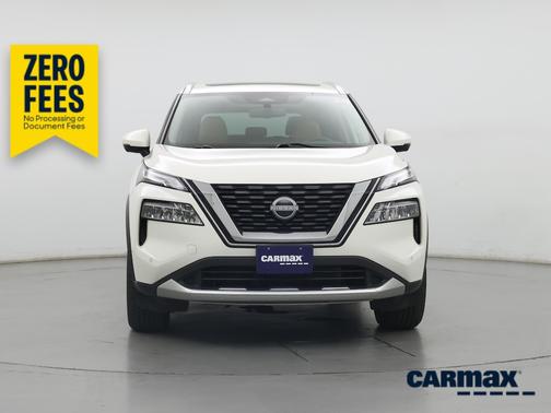White 2023 Nissan Rogue Platinum