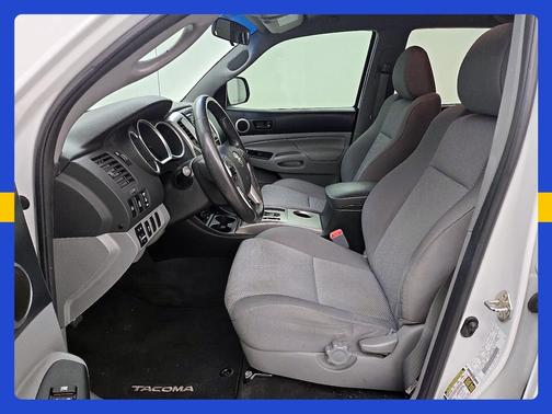 White 2015 Toyota Tacoma Prerunner