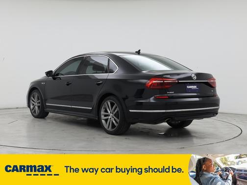 2017 Volkswagen Passat R-Line