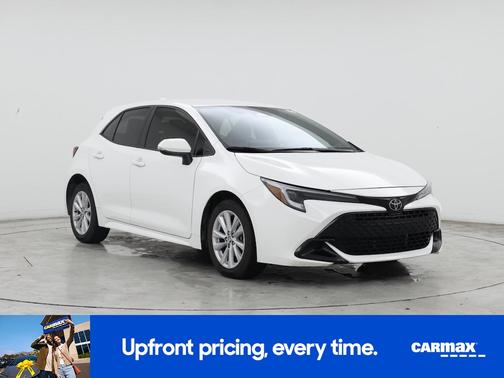 White 2025 Toyota Corolla Hatchback SE