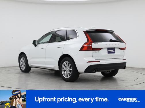 2020 Volvo XC60 T5 Momentum