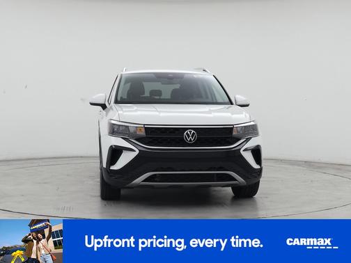 White 2023 Volkswagen Taos SE