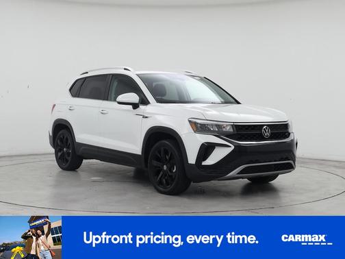 White 2023 Volkswagen Taos SE