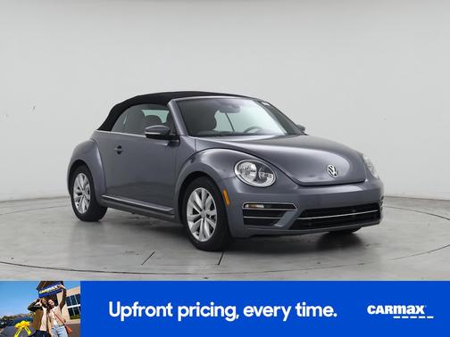 Gray 2017 Volkswagen Beetle Classic