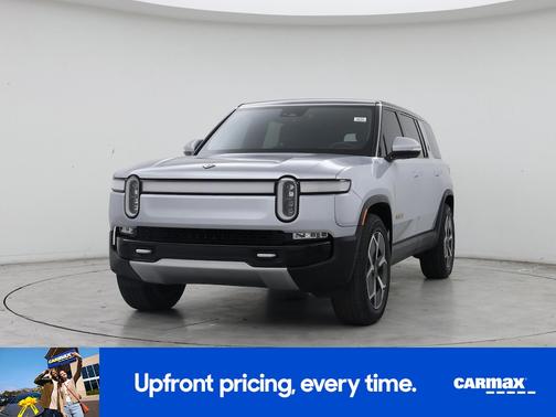 Silver 2023 Rivian R1S Adventure Quad-Motor Large