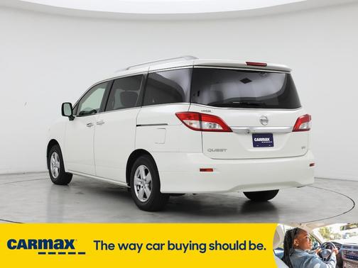 2017 Nissan Quest SV