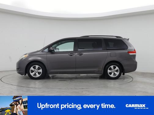 Gray 2014 Toyota Sienna LE