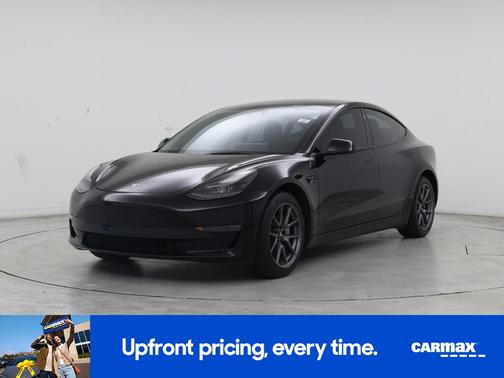 Black 2022 Tesla Model 3
