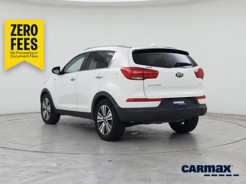 White 2015 Kia Sportage EX