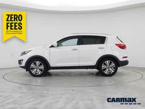 White 2015 Kia Sportage EX