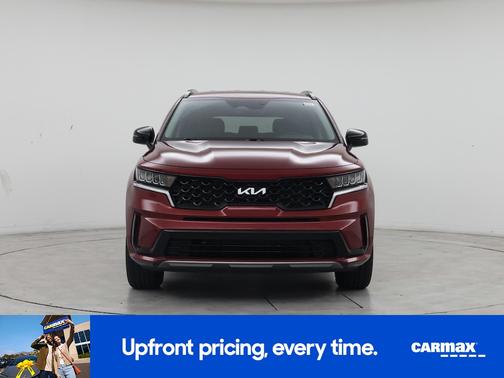 Red 2022 Kia Sorento S