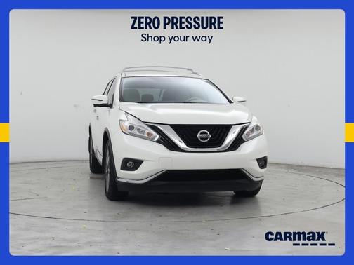 White 2017 Nissan Murano SL