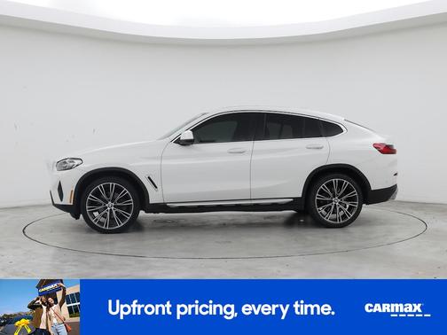 White 2022 BMW X4 XDrive30i