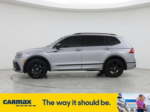 2023 Volkswagen Tiguan SE R-Line Black
