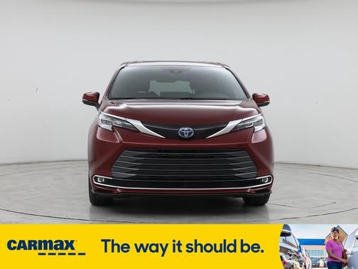 2025 Toyota Sienna Limited