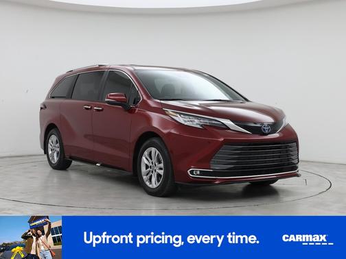 2025 Toyota Sienna Limited