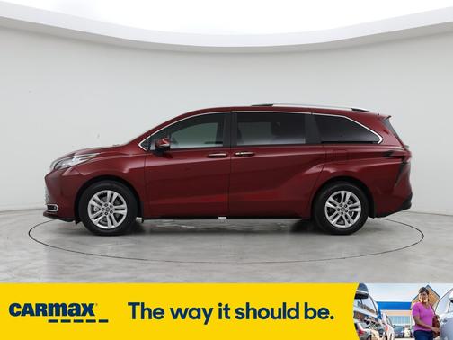 2025 Toyota Sienna Limited