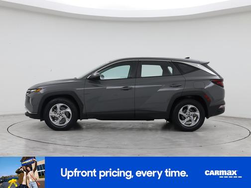 Gray 2024 Hyundai TUCSON SE