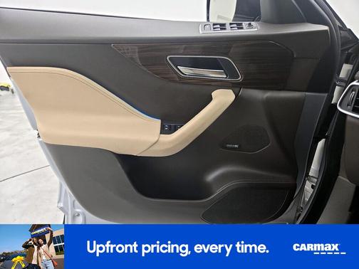 2020 Jaguar F-PACE 30t Prestige