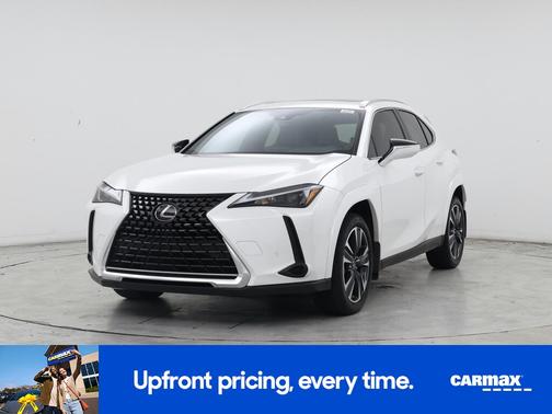 White 2024 Lexus UX 250h Premium