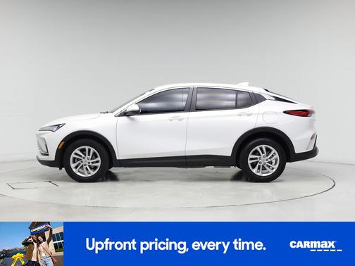 White 2024 Buick Envista Preferred