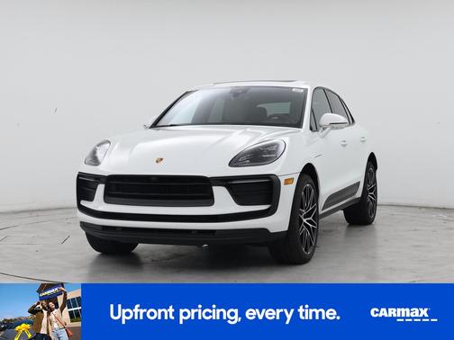 White 2022 Porsche Macan