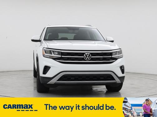 2022 Volkswagen Atlas Cross Sport SE w/Tech