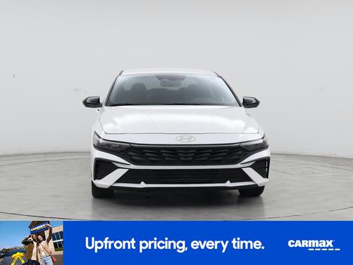 White 2025 Hyundai ELANTRA SEL Sport