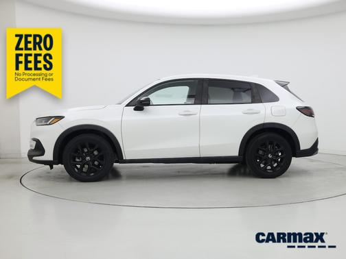 White 2023 Honda HR-V Sport