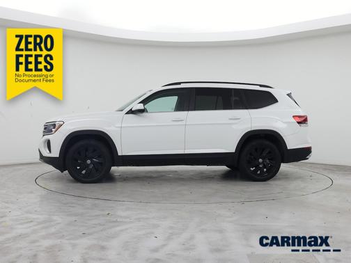 White 2024 Volkswagen Atlas SE w/Tech