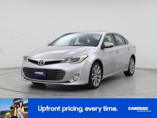 Silver 2014 Toyota Avalon XLE