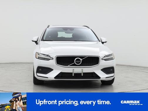 2020 Volvo V60 T5 Momentum