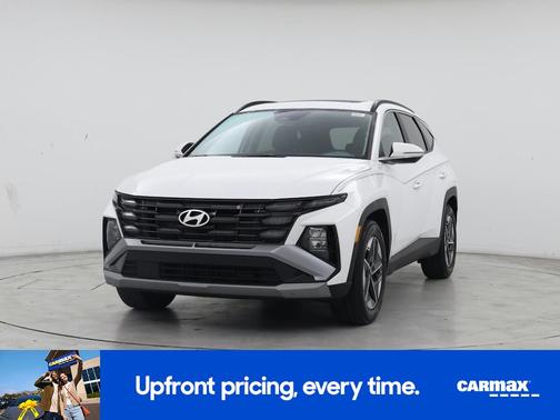 White 2025 Hyundai TUCSON SEL Convenience